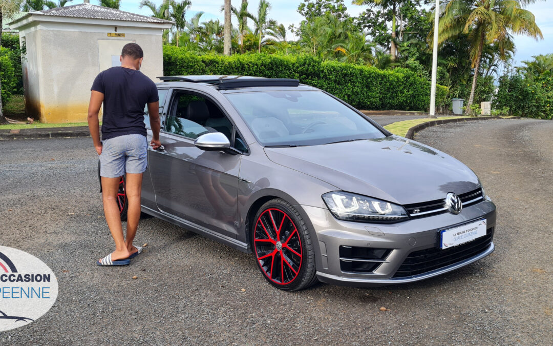VOLKSWAGEN Golf VII 2.0 TSI 300 ch DSG6 R 3 portes