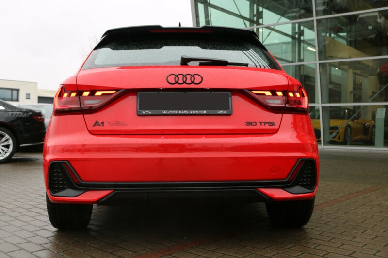 A1 Sportback 30 TFSI 116ch S line Edition One S tronic 7